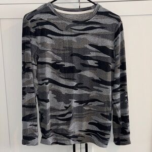 💥2/$33💥 Cotton Camouflage Long Sleeve Top
